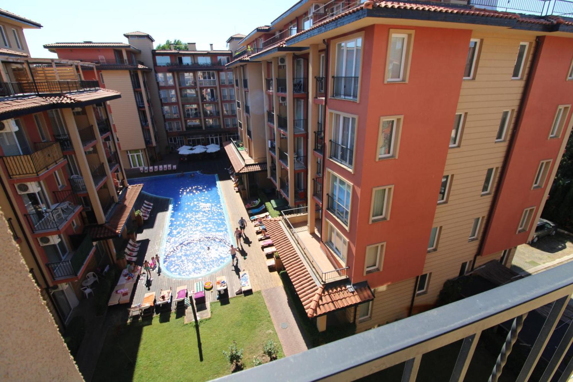 Sunny View Central - Menada Apartments Sunny Beach Room photo